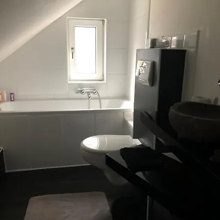 Apartment Zentral - S Von Eine Bis Zum Mehrere Schlafplaetze Nach *